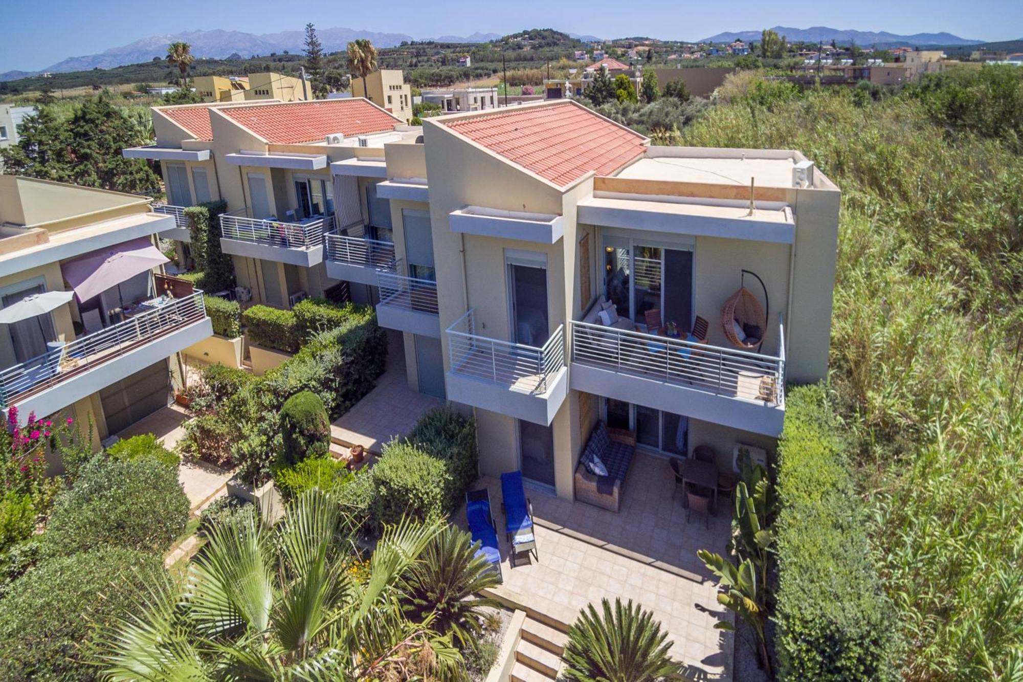 Maleme Yoga Blue Chrissi Akti Chania Exterior foto