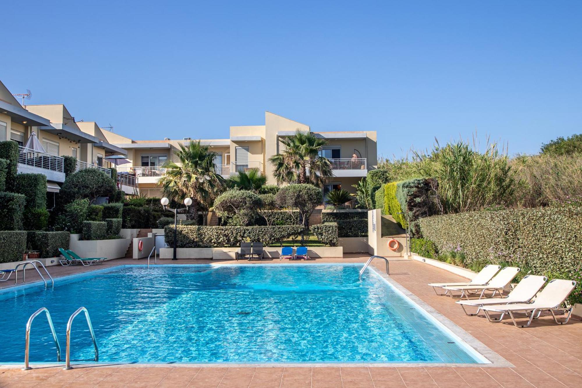 Maleme Yoga Blue Chrissi Akti Chania Exterior foto