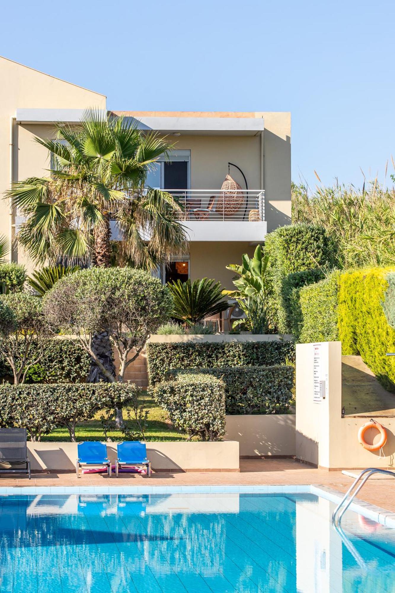 Maleme Yoga Blue Chrissi Akti Chania Exterior foto