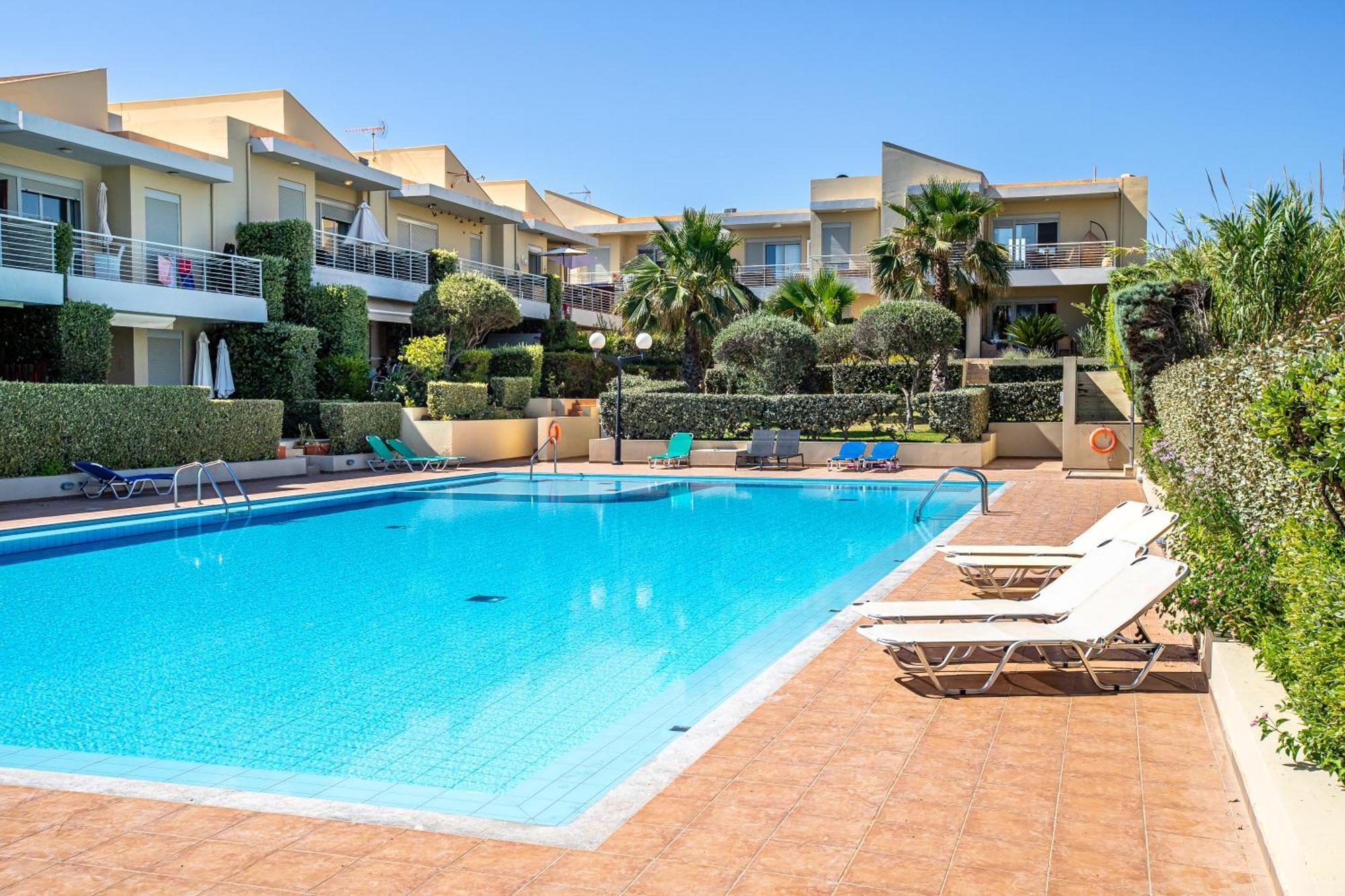 Maleme Yoga Blue Chrissi Akti Chania Exterior foto